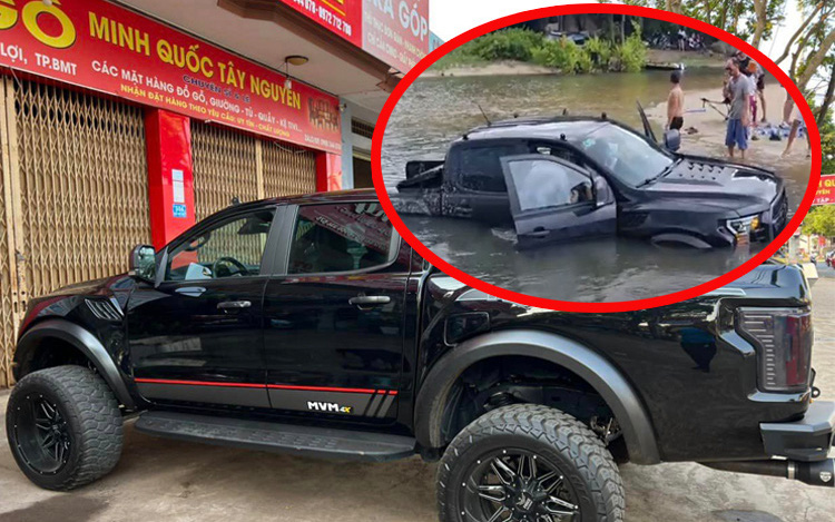 Ford Ranger Raptor rao bán 1,2 tỉ, bị "đào ra" từng lội ngập nước