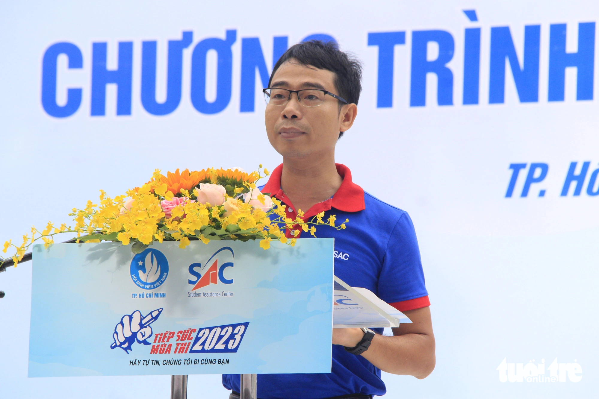 Anh Lê Xuân Dũng, giám đốc Trung tâm Hỗ trợ học sinh sinh viên TP.HCM, trưởng ban tổ chức Tiếp sức mùa thi 2023 - Ảnh: CÔNG TRIỆU