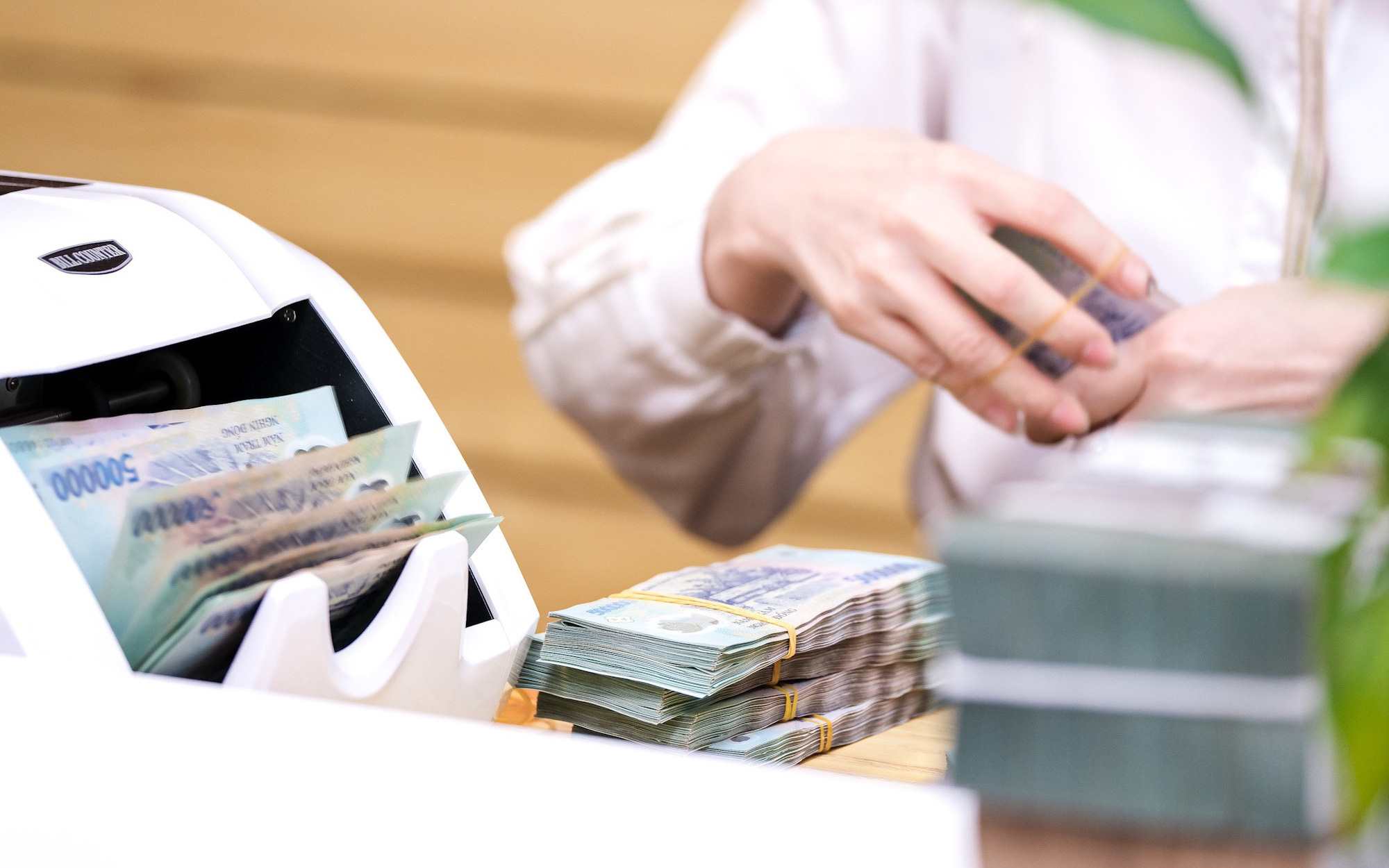 Quốc hội yêu cầu Bộ Giáo dục và nhiều địa phương nộp ngân sách các khoản chi không đúng quy định- Ảnh 2. Chi ngân sách sai nguồn, sử dụng tài sản công sai đối tượng phải hoàn trả cho Nhà nước