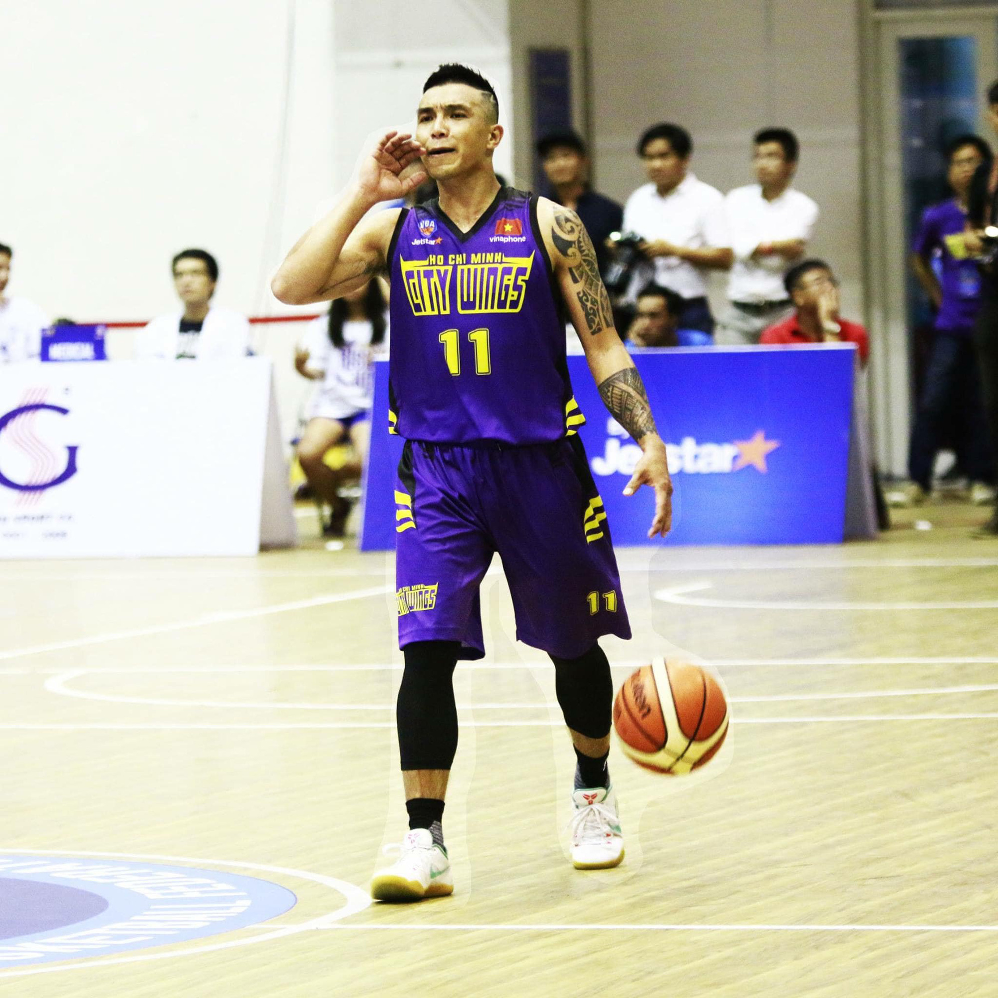 Madarious Gibbs xô ngã kỷ lục tồn tại gần 8 năm của VBA Tuổi Trẻ Online