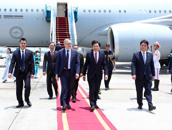 Thủ tướng Úc bắt đầu thăm chính thức Việt Nam - Ảnh 1.