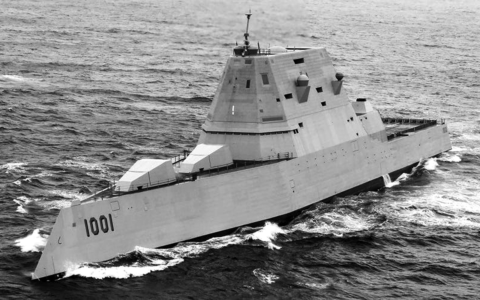Hải quân Mỹ lo chạy đua vì Trung Quốc đóng tàu "như gà đẻ trứng"