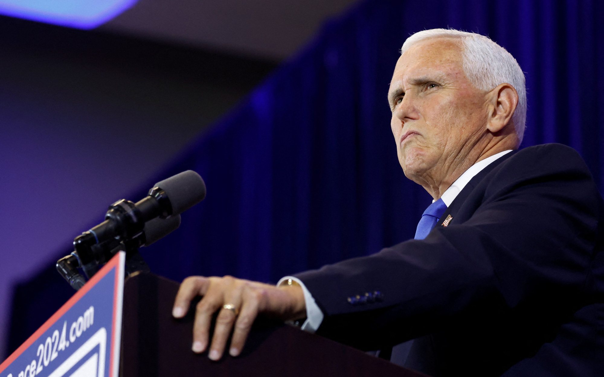 Cựu phó tổng thống Pence lại công kích ông Trump- Ảnh 3. Ông Pence đánh vào tử huyệt ông Trump: Vụ Đồi Capitol