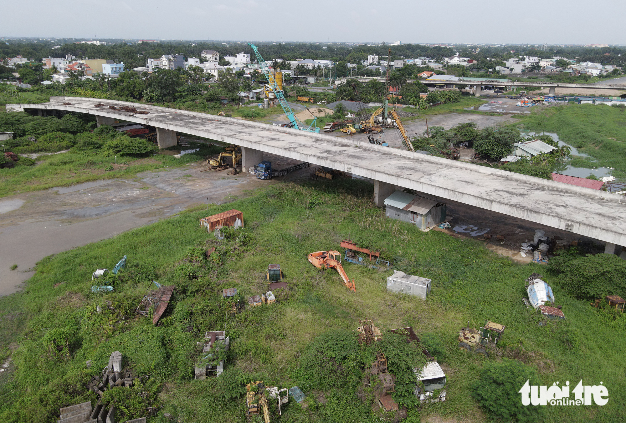 Cận cảnh hoang tàn ở công trường phía tây dự án cao tốc Bến Lức - Long Thành - Ảnh 2. Cận cảnh hoang tàn ở công trường phía tây dự án cao tốc Bến Lức - Long Thành - Ảnh 2.