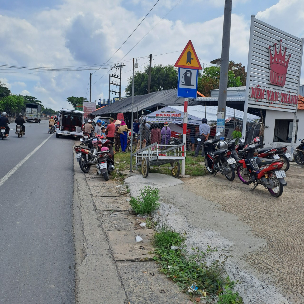 Trộm đột nhập vào quán cà phê, đâm chết chủ quán