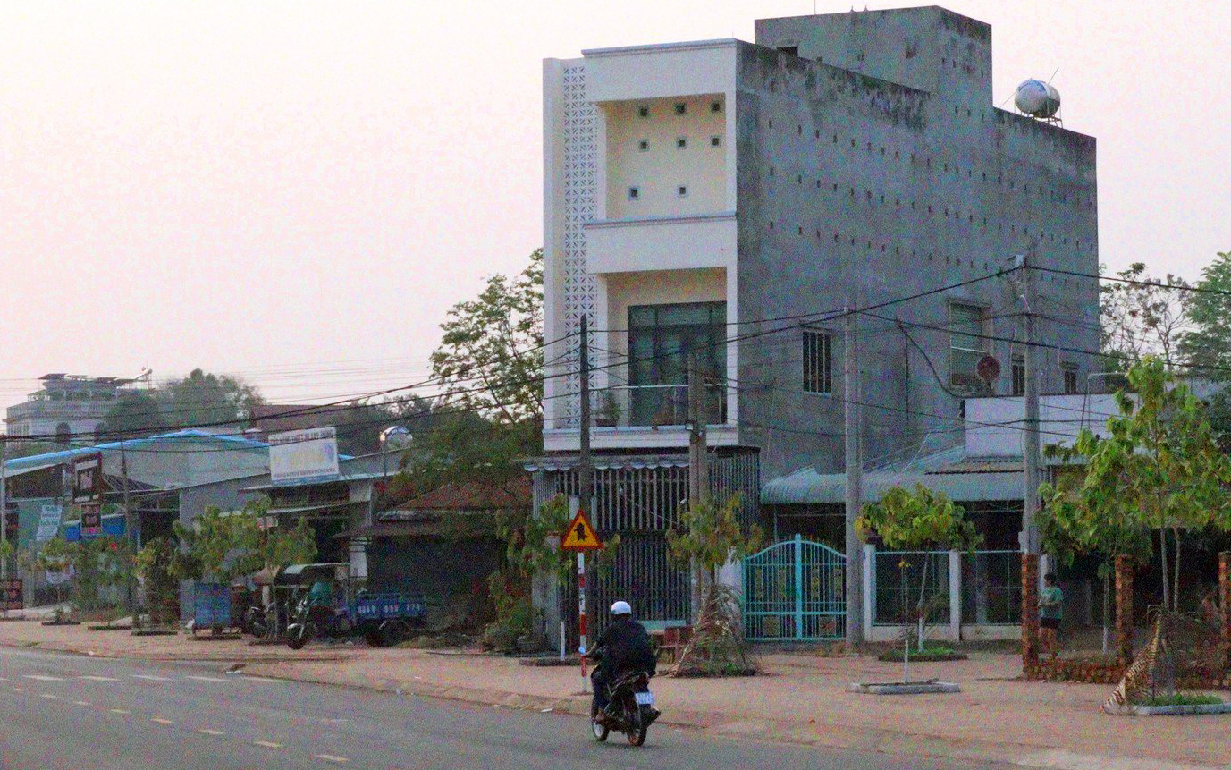 Gần 50% nhà nuôi chim yến ở Khánh Hòa thuộc vùng không được phép nuôi- Ảnh 2. Nhà nuôi chim yến phải cách khu dân cư tối thiểu 300m