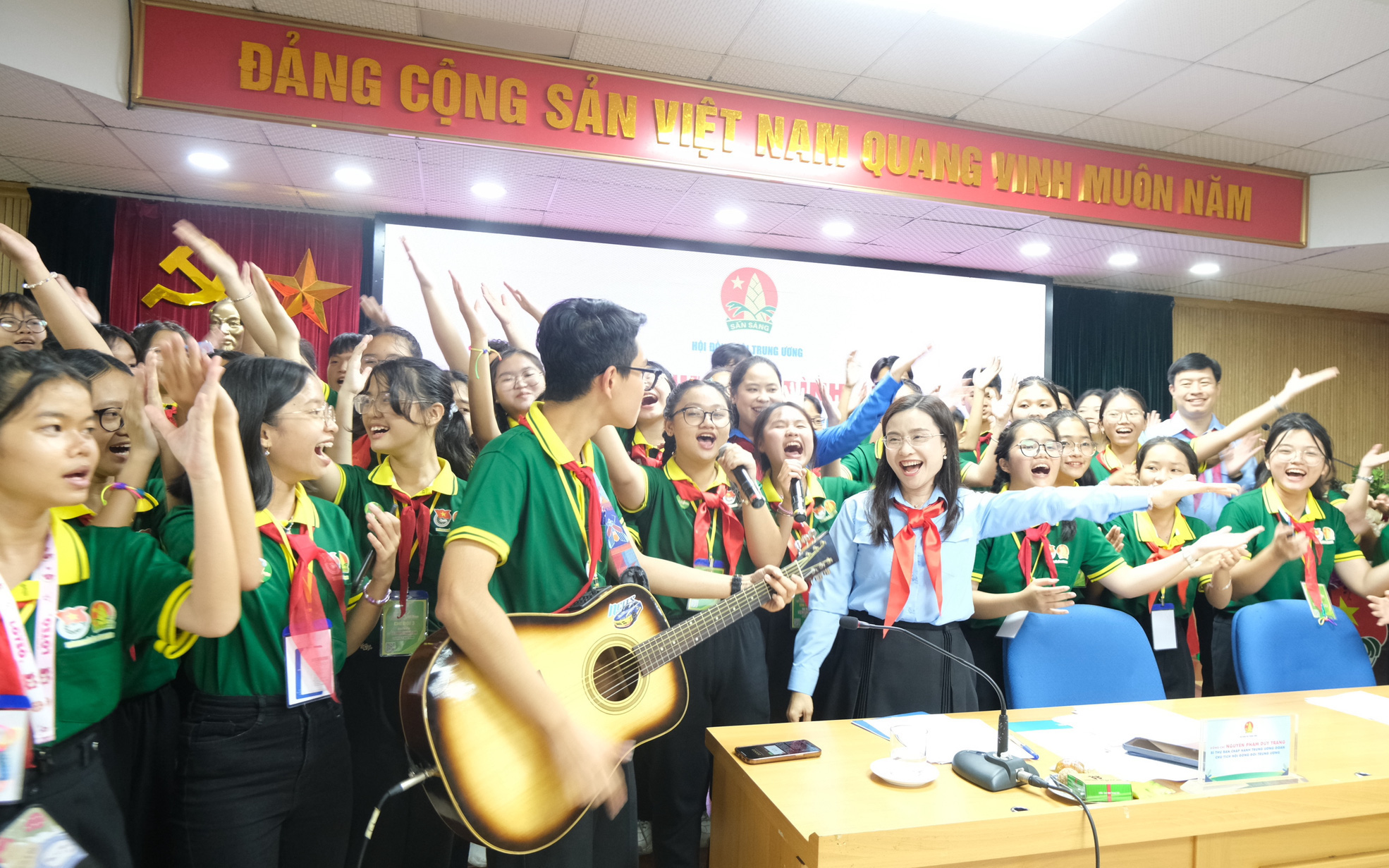 Đề xuất vị trí việc làm tư vấn tâm lý trường học