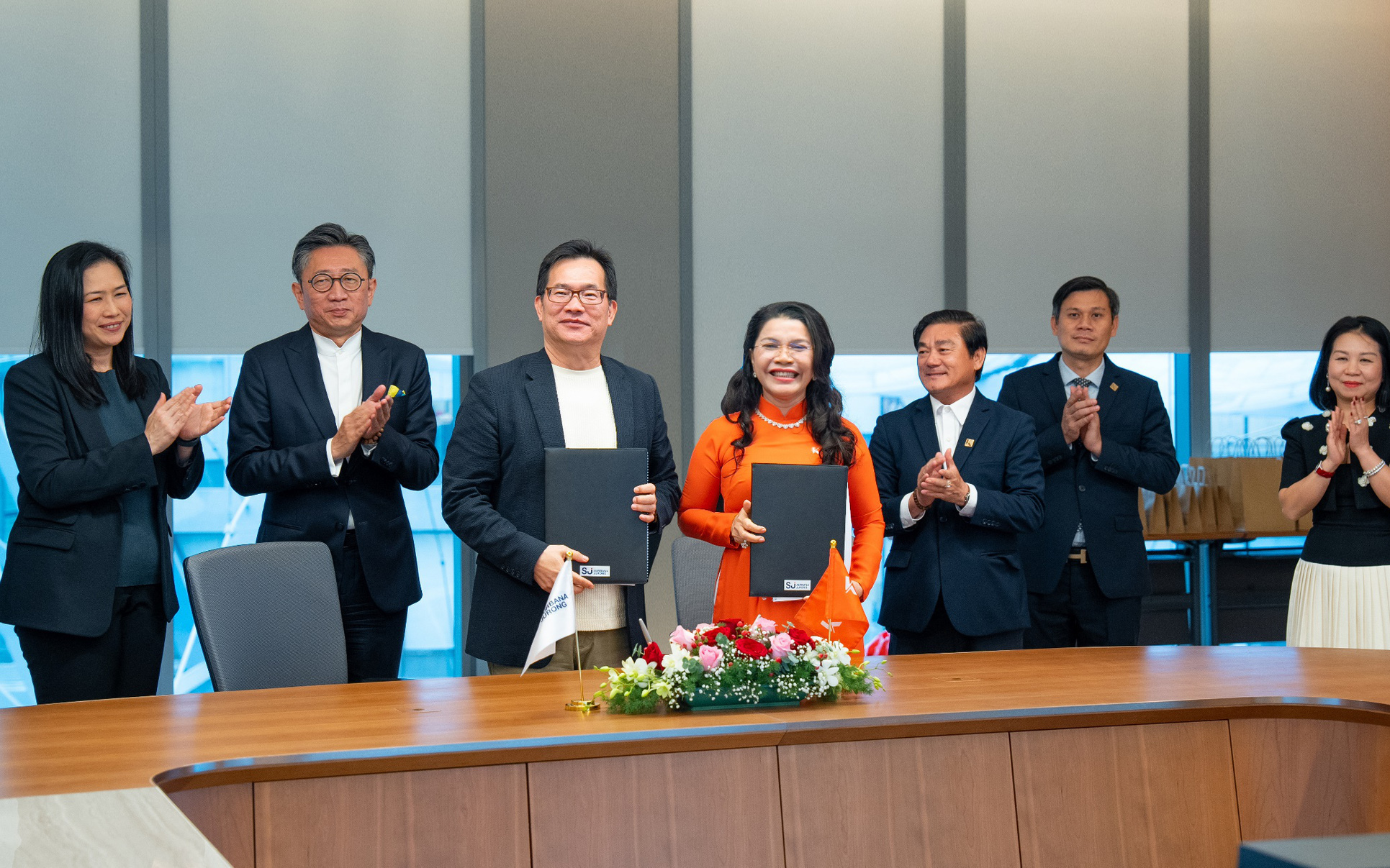 Kim Oanh Group khánh thành trường INschool Bến Cát, cam kết phát triển đa ngành- Ảnh 5. Kim Oanh Group tăng cường hợp tác quốc tế