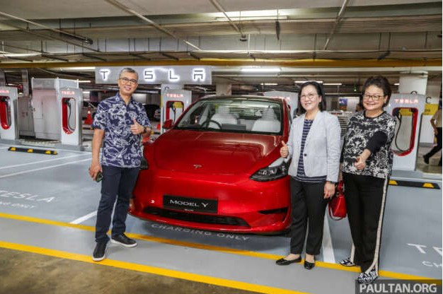 Việc Tesla mở bán ở Malaysia được đánh giá là dấu hiệu cho thấy quốc gia này muốn vươn lên thành một trung tâm xe điện ở Đông Nam Á - Ảnh: Paultan