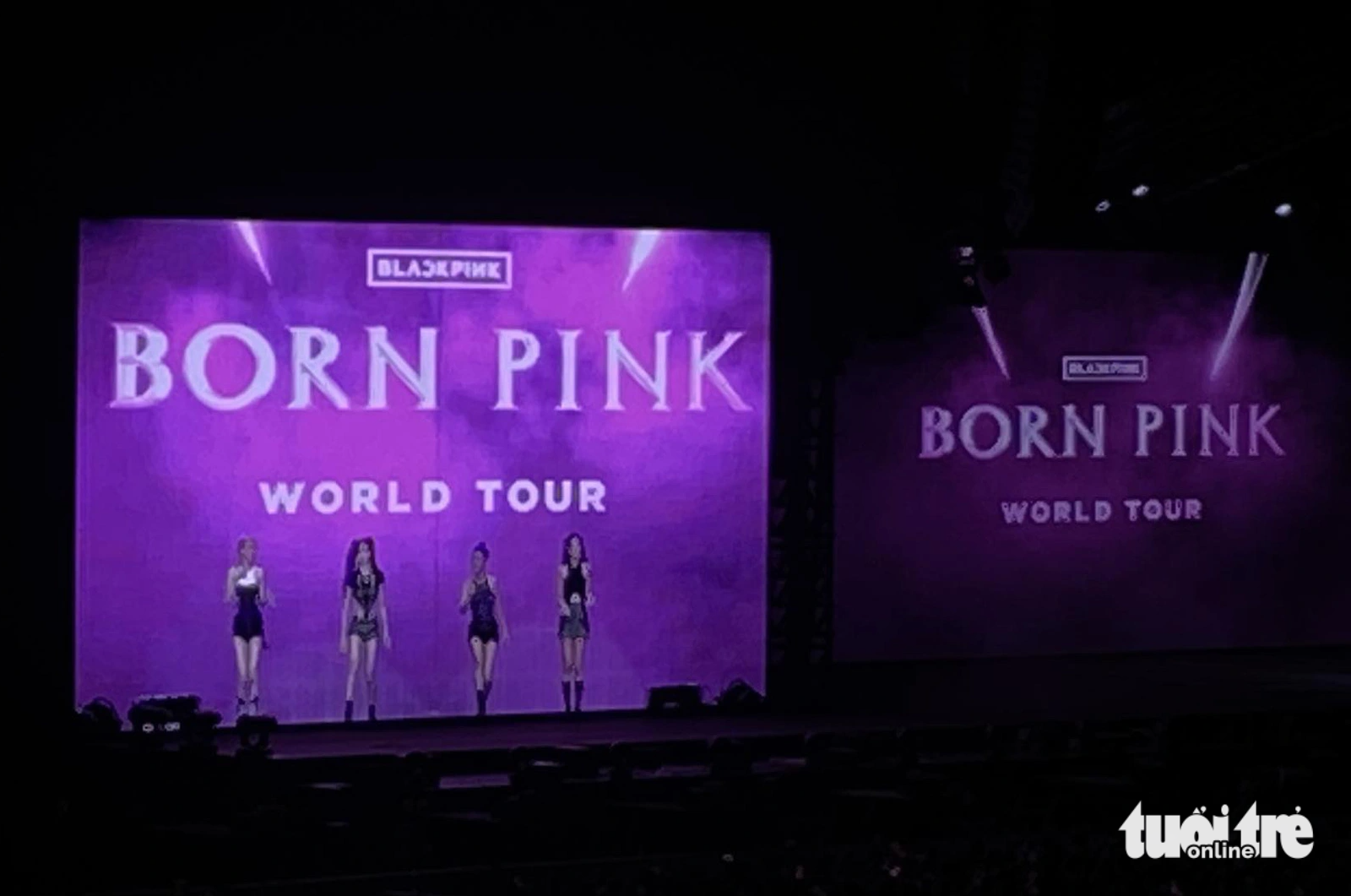 Các cô gái BlackPink đội nón lá chào kết Born Pink Hà Nội đêm đầu tiên - Ảnh 6.