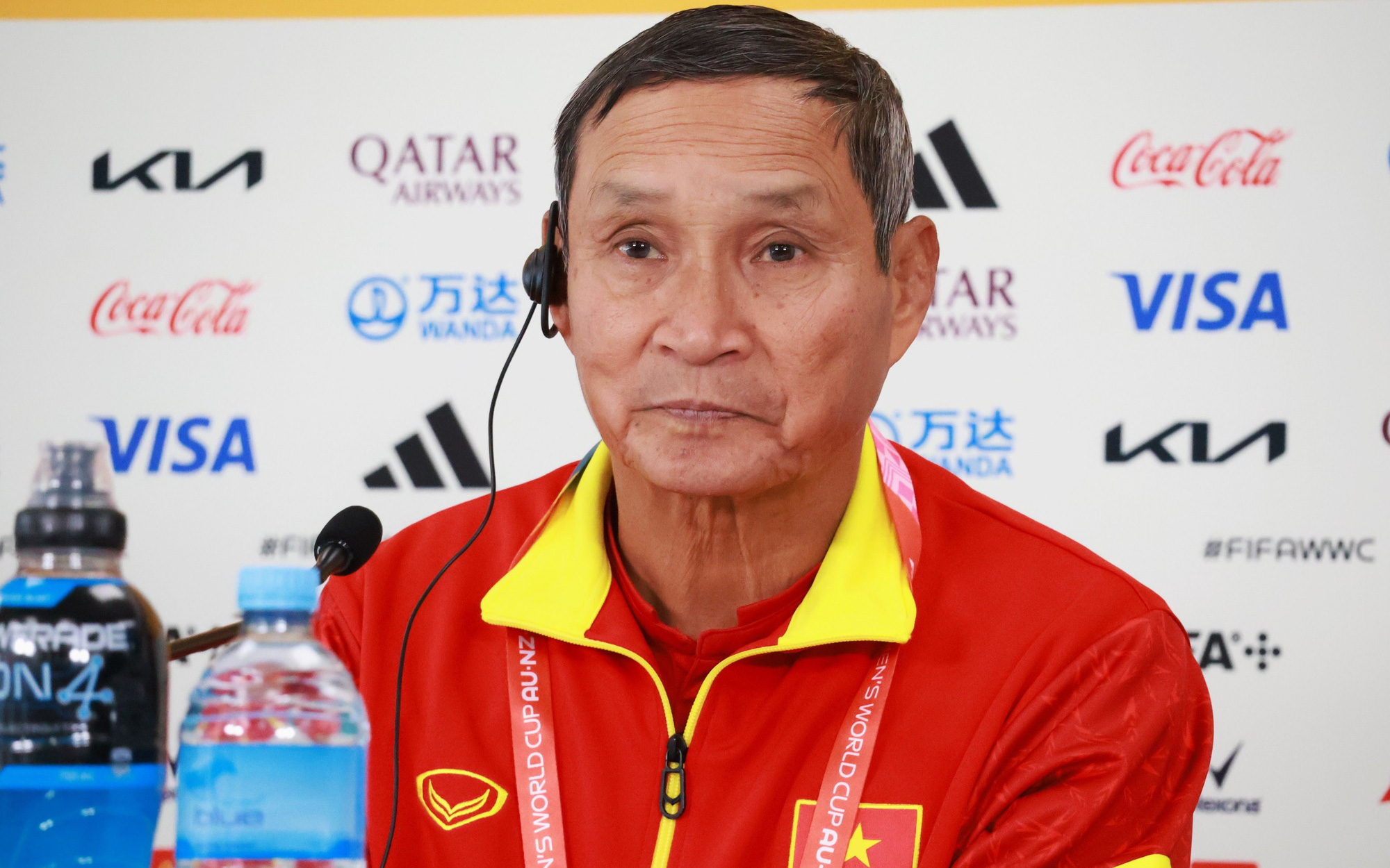 HLV Mai Đức Chung: Việt Nam sẽ chơi phòng ngự trước tuyển Hà Lan