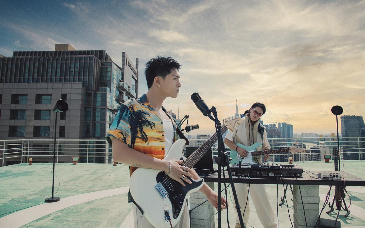 Giám khảo Rap Việt mùa 3 dành lời khen cho "nhạc không gian" của 2PILLZ