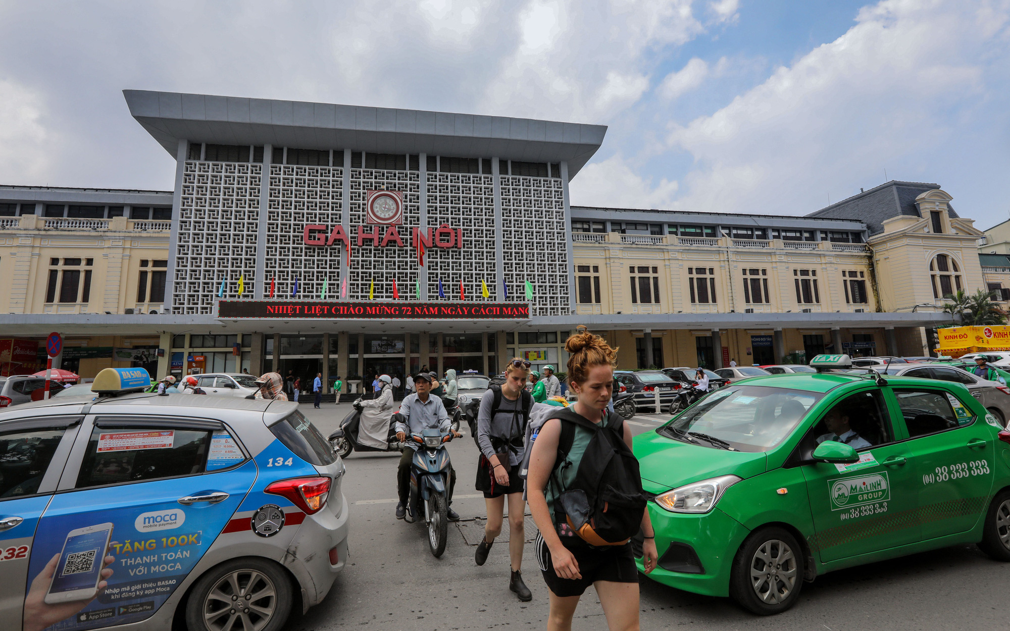 Tư vấn vênh nhau, bộ muốn Hà Nội chốt hướng tuyến đường sắt tốc độ cao