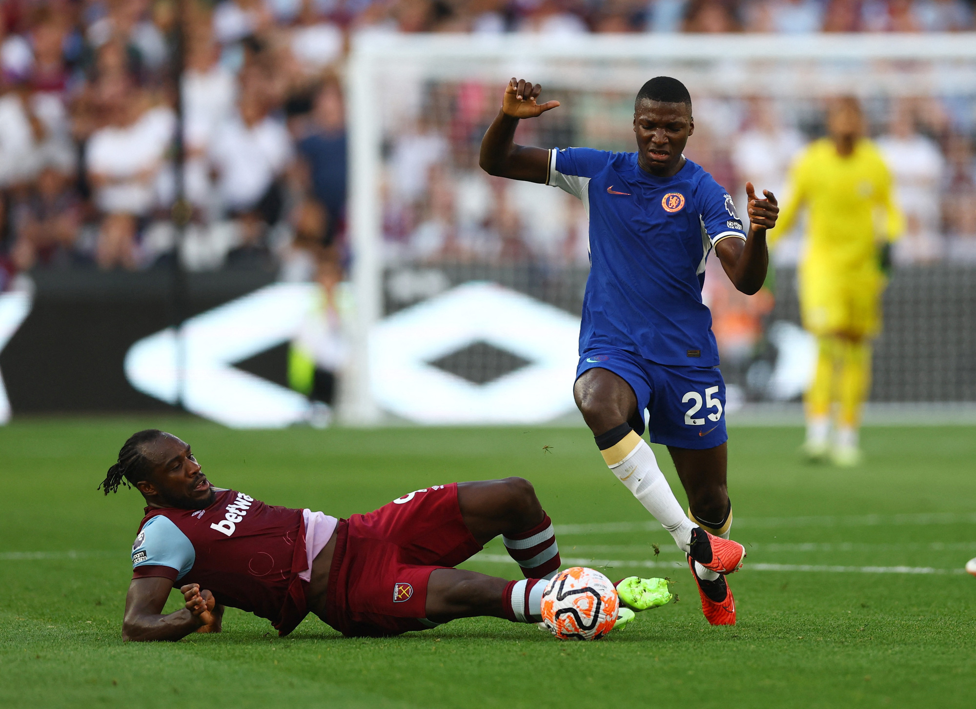 Enzo đá hỏng 11m, Chelsea thua 10 người West Ham 1-3 - Ảnh 5.