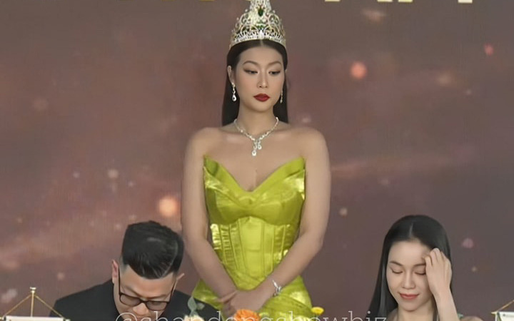 Ảnh vui 22-8: Hoa hậu Thiên Ân nhắc nhớ kỷ niệm thời học sinh