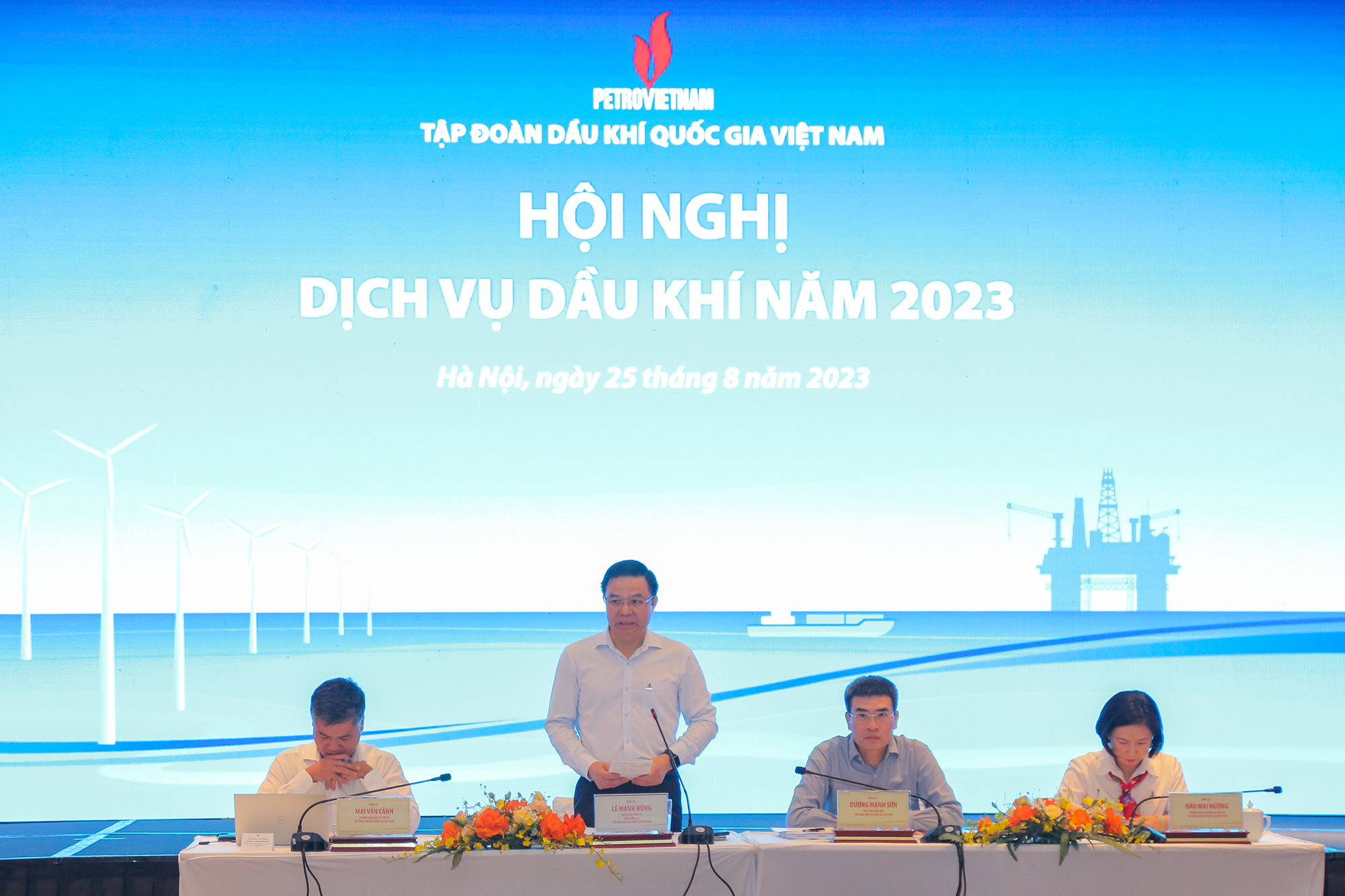 Giới thiệu nhân sự mới vào vị trí tổng giám đốc Tập đoàn Dầu khí- Ảnh 3. Chuỗi cung ứng dịch vụ PVN đón đầu xu thế chuyển dịch năng lượng