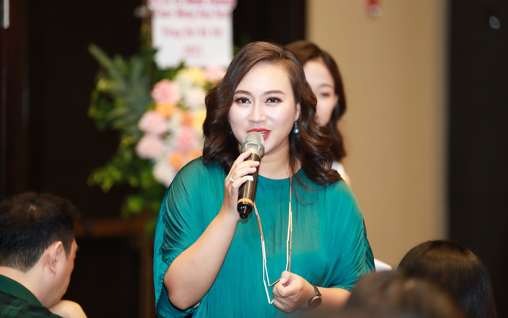 Tiếng hát Hà Nội 2024: Nhiều ca sĩ hát live tốt, Nguyễn Mộc An quê Nghệ An giành giải đặc biệt - Ảnh 4.