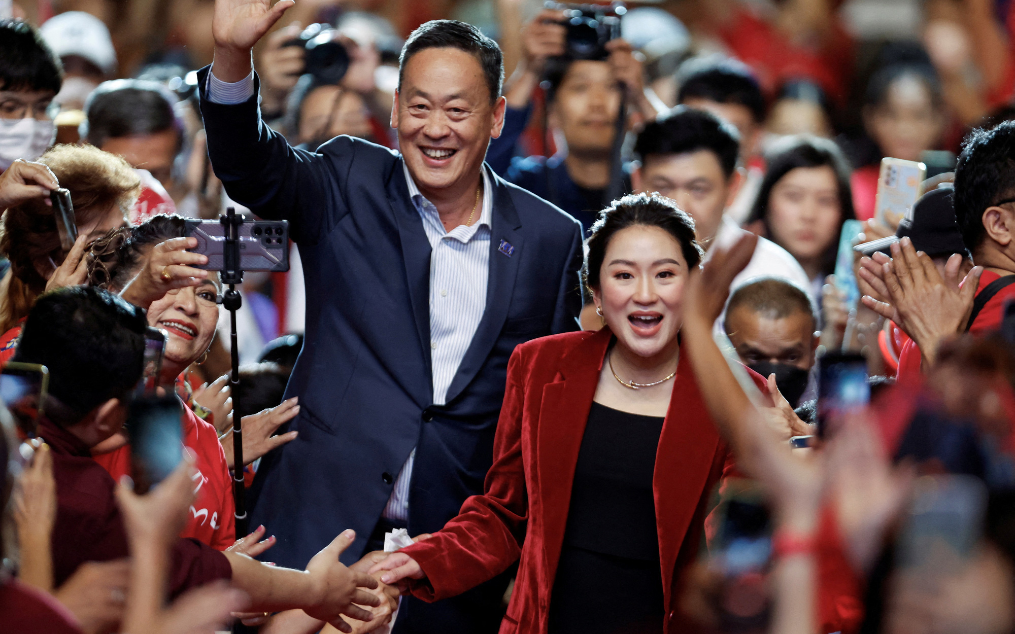 Thái Lan lại hoãn bầu thủ tướng, con gái ông Thaksin không còn cơ hội