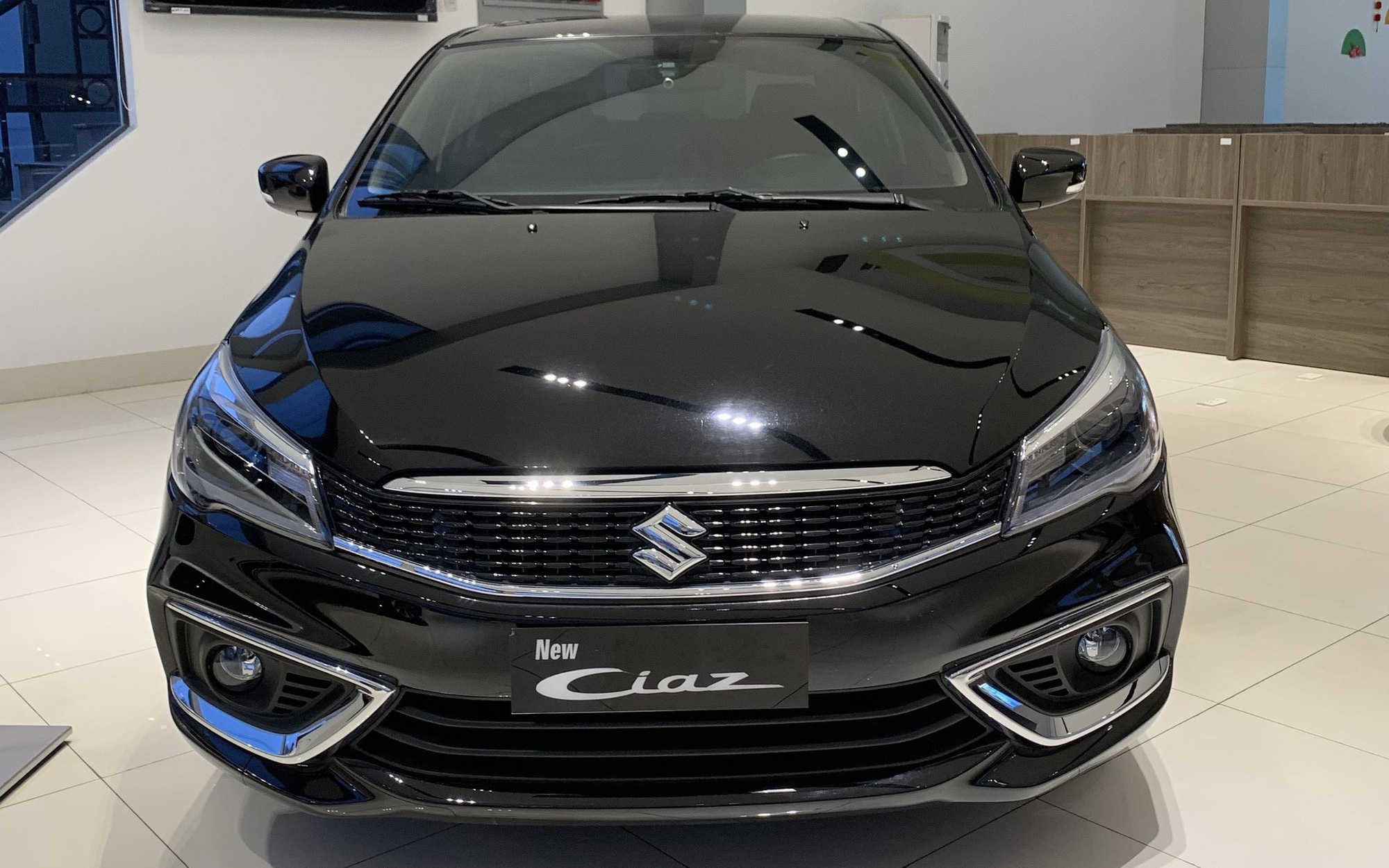 Suzuki Ciaz đại hạ giá tại Thái Lan, xe nhập về Việt Nam có được hưởng lợi?- Ảnh 14. Tin tức giá xe: Suzuki Ciaz giảm kỷ lục 120 triệu đồng, xe hạng B giá như hạng A