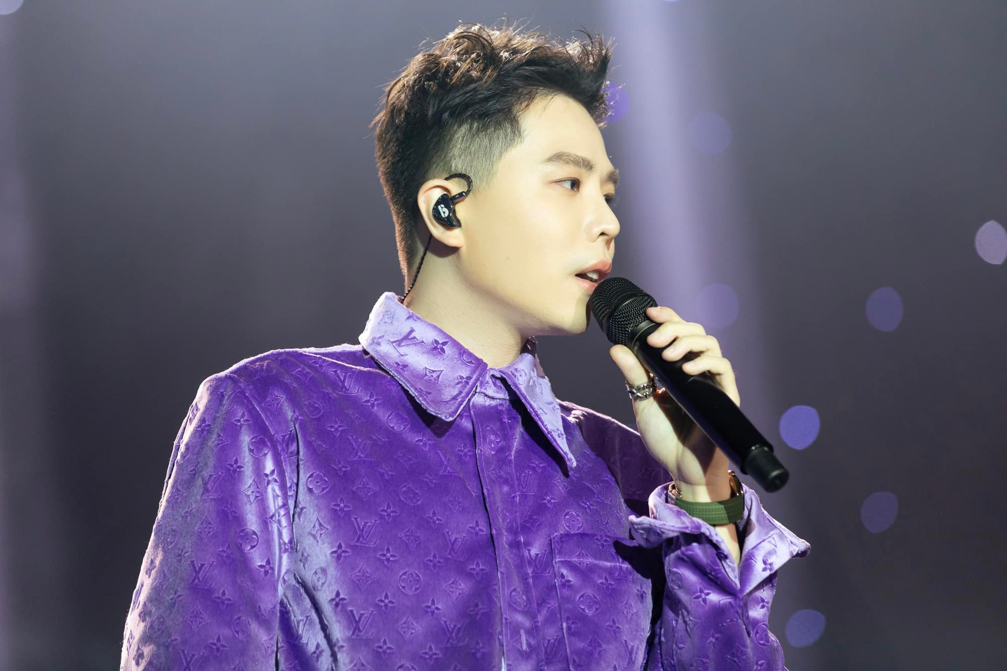 チン・タン・ビンは徐々にショーに戻っていくと語った - 写真: NVCC チン・タン・ビンは徐々にショーに戻っていくと語った - 写真: NVCC