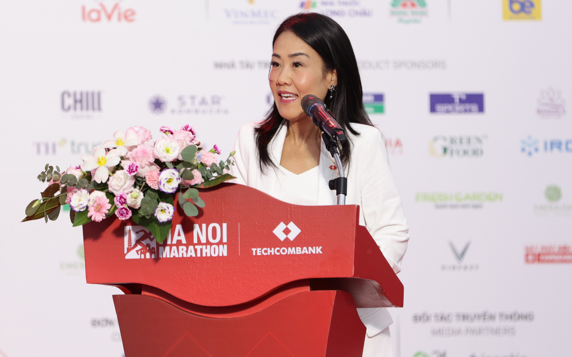 Techcombank Marathon lan tỏa tinh thần sống khỏe vì một Việt Nam vượt trội- Ảnh 5. Hà Nội Marathon Techcombank 2023 mang tinh thần chia sẻ và trách nhiệm cộng đồng