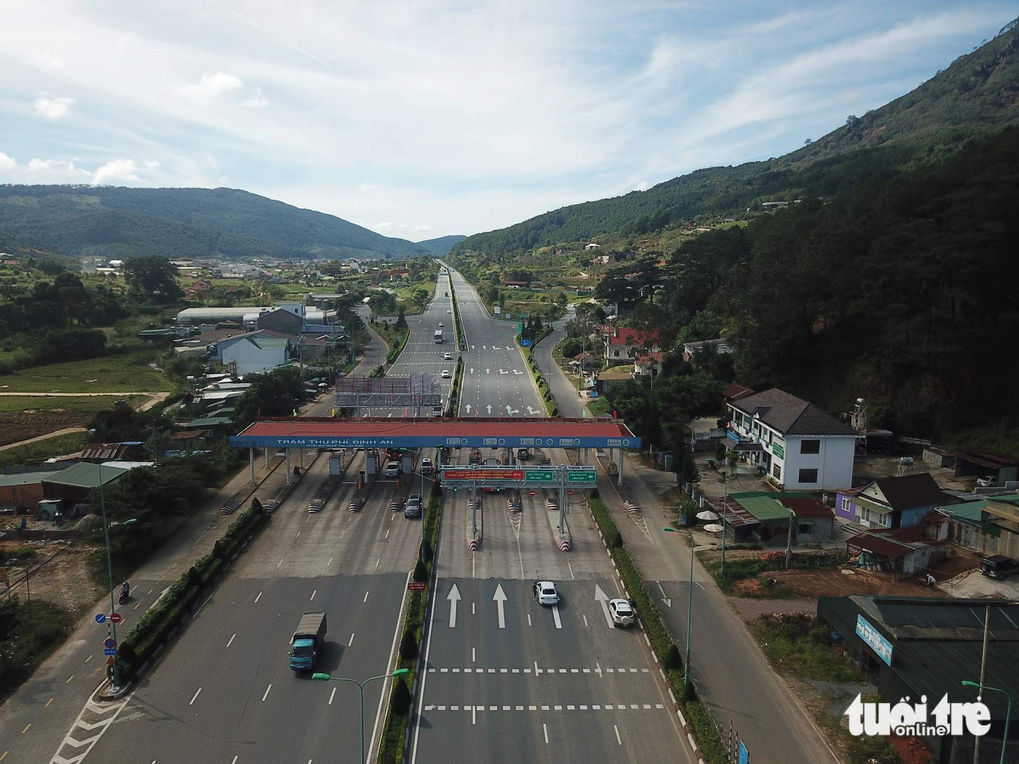 Lâm Đồng là một trong năm tỉnh Tây Nguyên, hiện tỉnh này mới có 19km đường cao tốc nối Đà Lạt và sân bay Liên Khương - Ảnh: M.V.