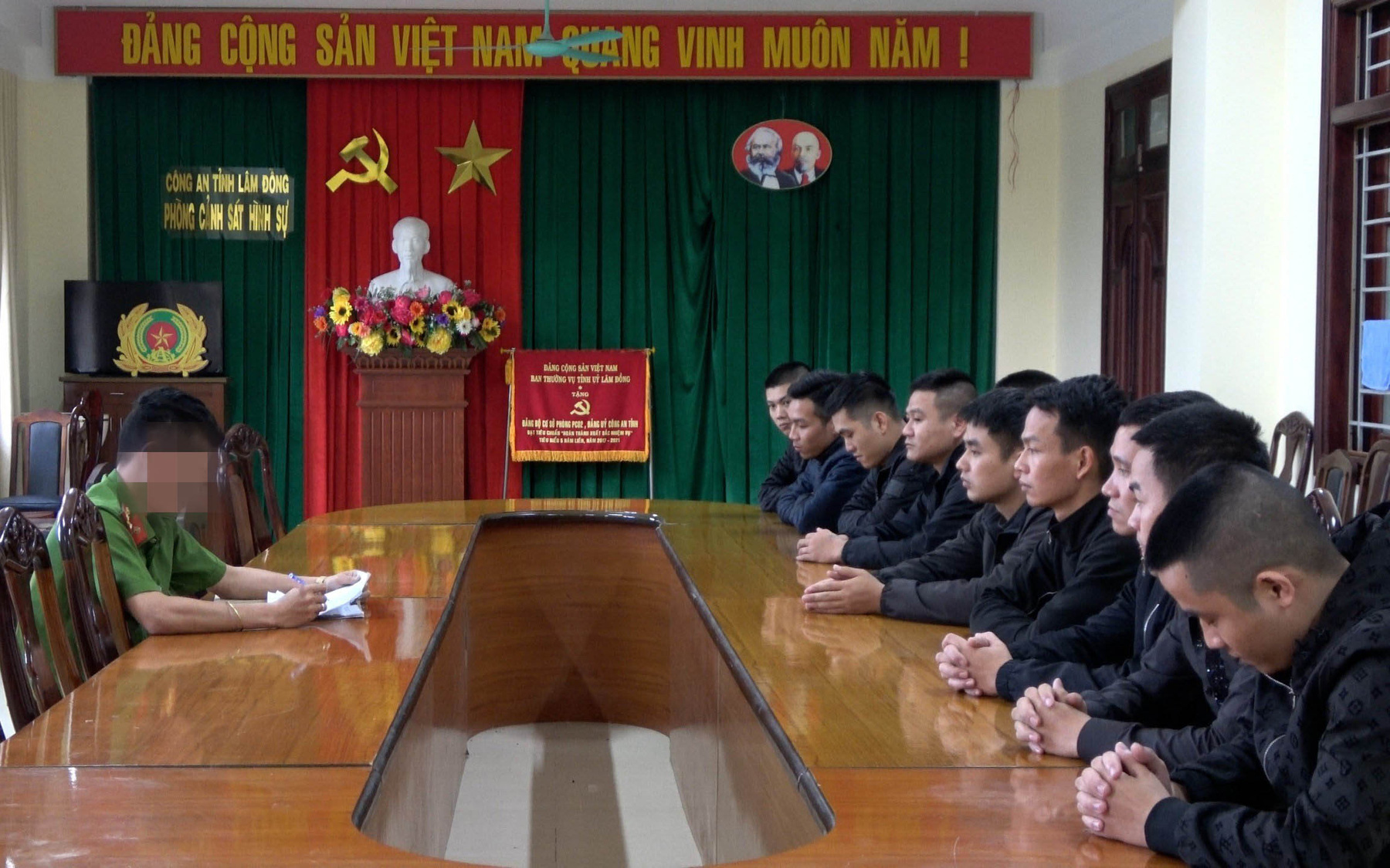 Từ Hà Nam, Hà Giang vào Đà Lạt làm "tín dụng đen" lấy lãi 820%/năm