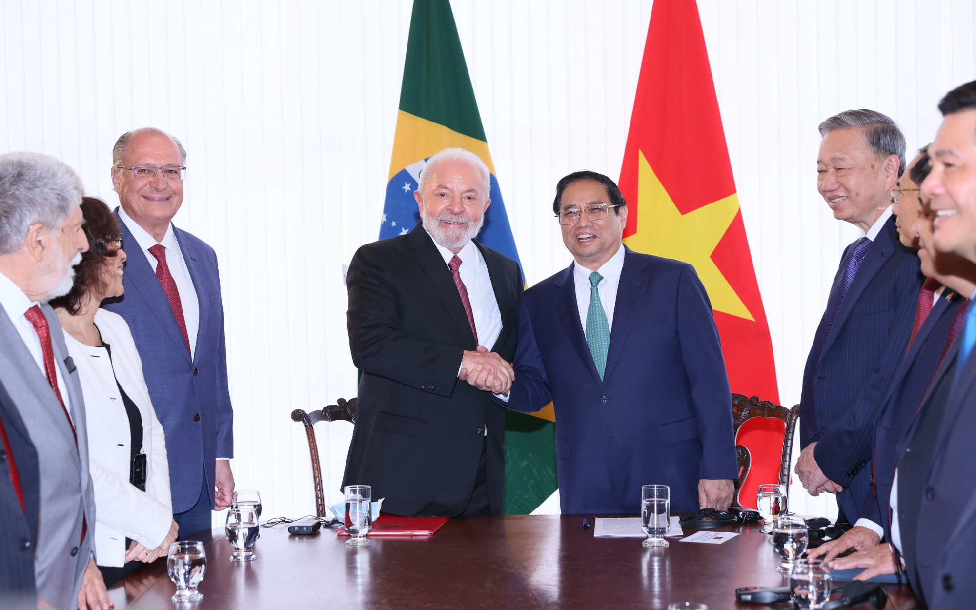 Tổng thống Brazil ngưỡng mộ, lấy cảm hứng từ Việt Nam