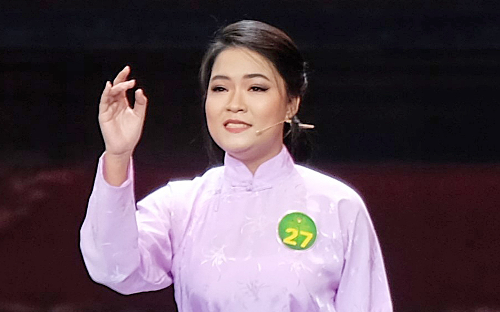 NSND Thanh Nam làm giám khảo Chuông vàng vọng cổ- Ảnh 3. Giọng ca như tiếng chuông ngân của quán quân Chuông vàng vọng cổ Như Ý