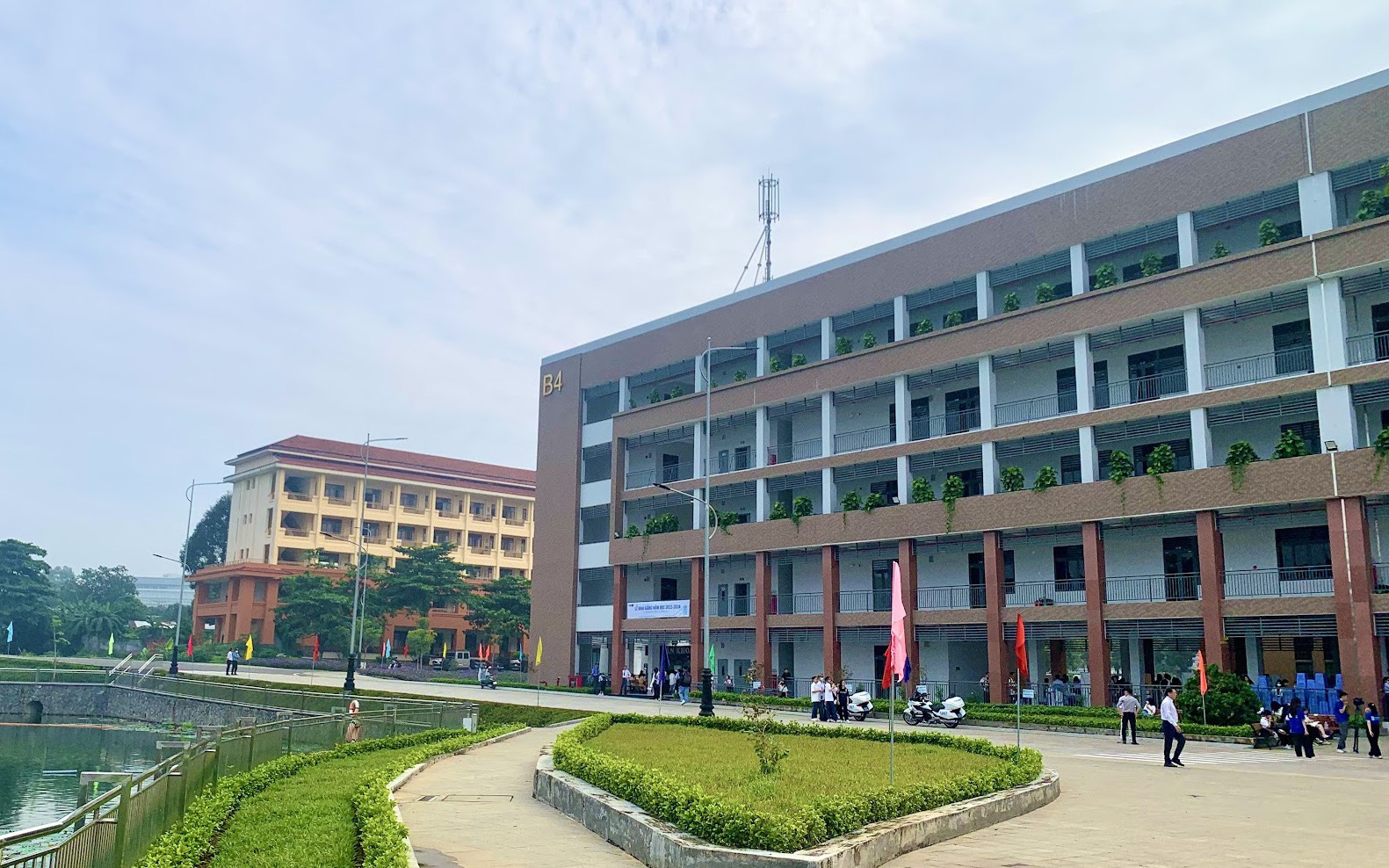 Xếp hạng đại học: Nhiều đại học lớn rời bỏ cuộc chơi- Ảnh 2. Việt Nam có 6 đại diện vào bảng xếp hạng đại học thế giới
