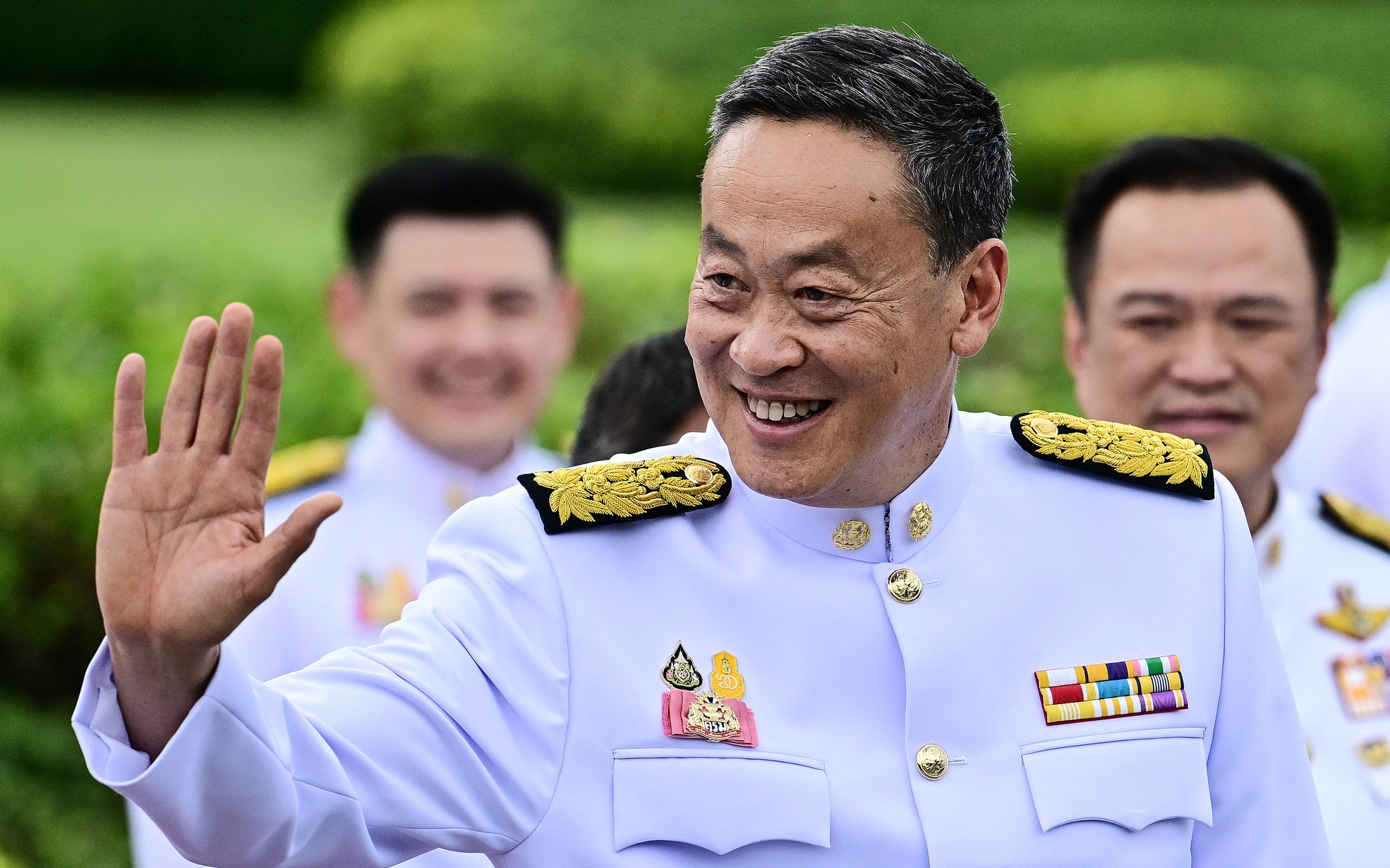 Tân thủ tướng Thái Lan tuyên thệ nhậm chức