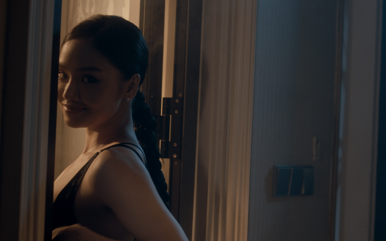 "Chiếm đoạt" tung teaser tràn ngập cảnh nóng của Miu Lê và Phương Anh Đào