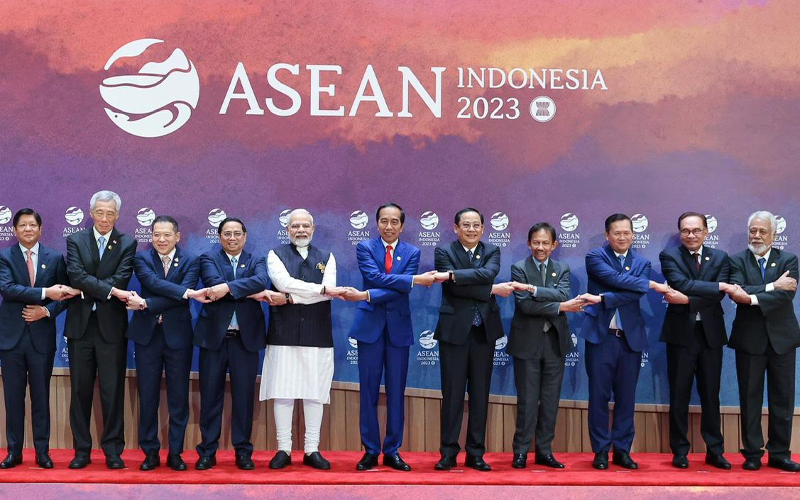 "Bó đũa" ASEAN