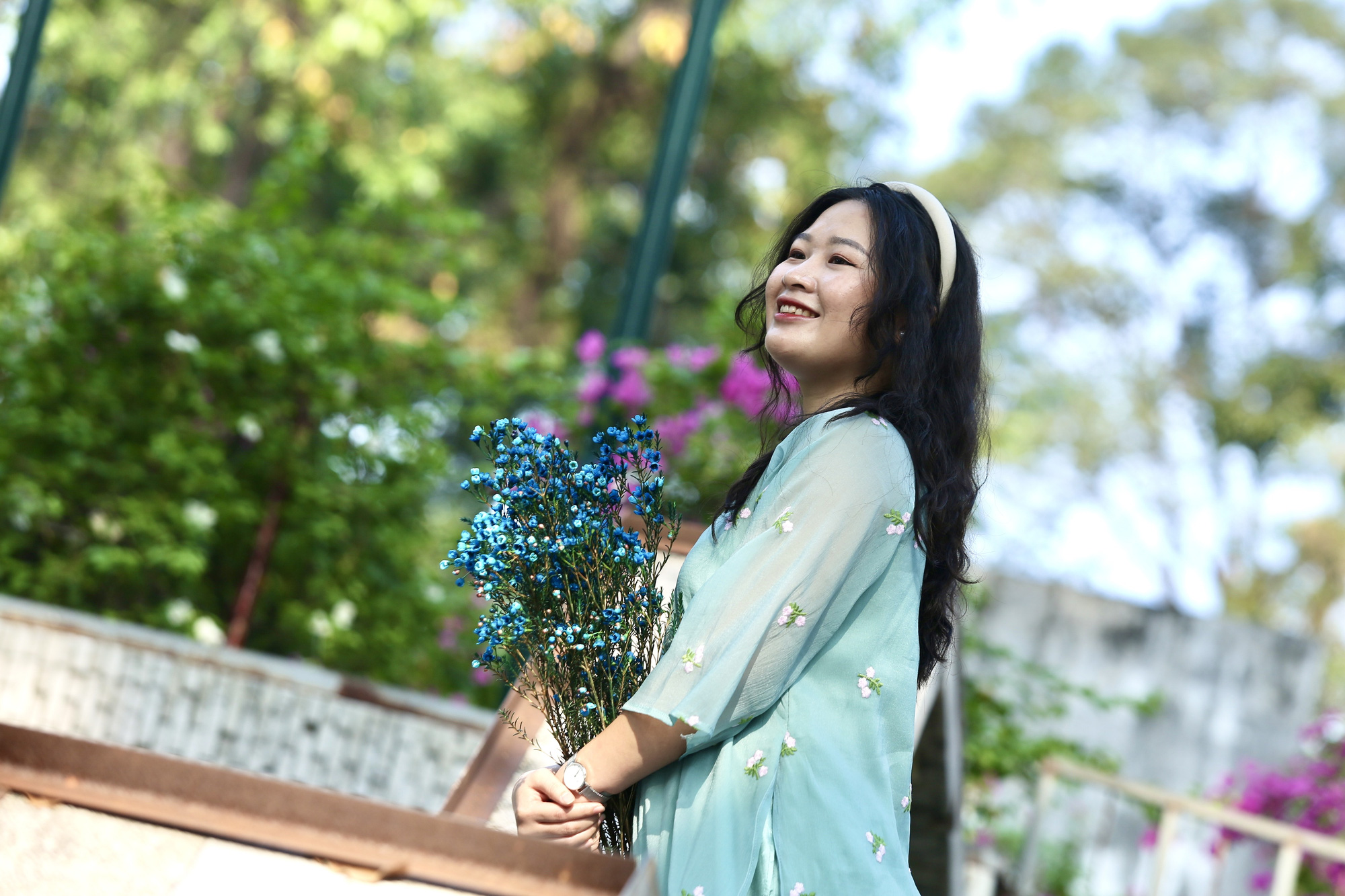 TP.HCM nắng đẹp, bình yên ngày đầu năm mới- Ảnh 13.