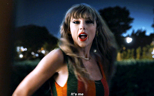 Hình ảnh deepfake nhạy cảm của Taylor Swift lan truyền chóng mặt, Nhà Trắng lo ngại- Ảnh 6. Hiện tượng kinh tế, văn hóa toàn cầu Taylor Swift