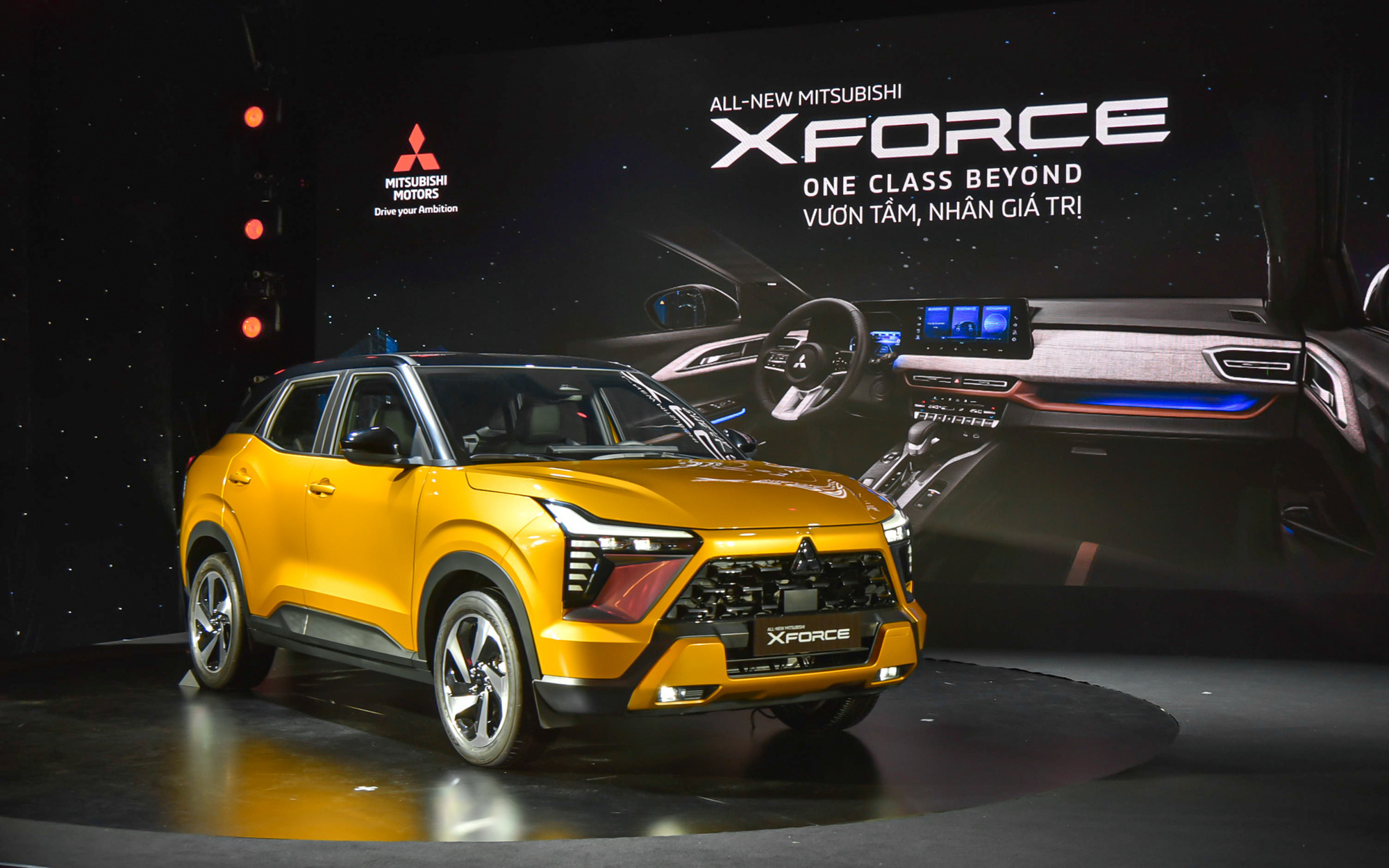 Lý do bất ngờ Mitsubishi Xforce không có cửa sổ trời- Ảnh 5. Chi tiết Mitsubishi Xforce ra mắt Việt Nam: Ngập tràn công nghệ để trở thành Xpander của phân khúc B