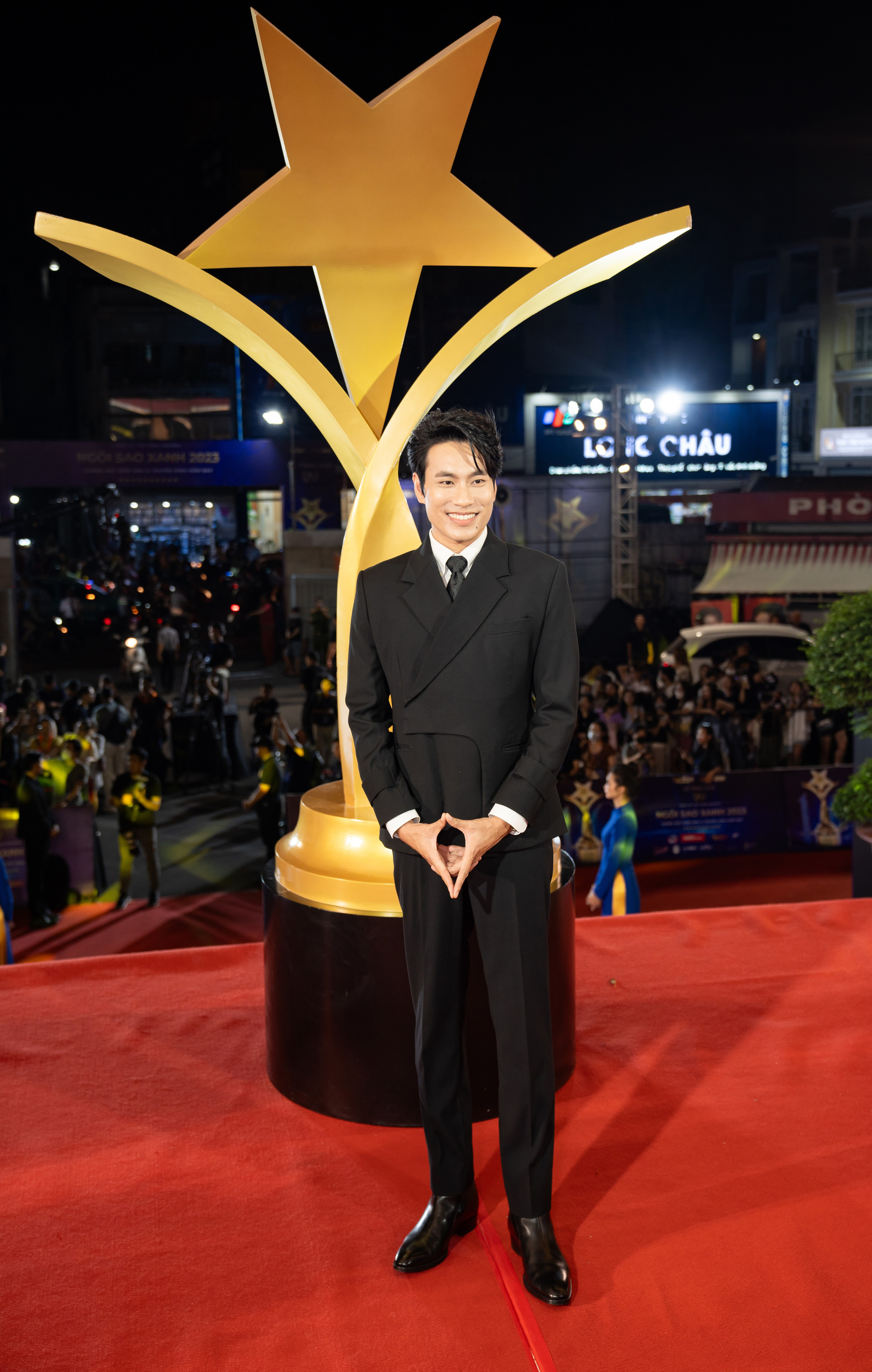 Sao Việt 'đổ bộ' đêm trao giải Ngôi Sao Xanh, Trấn Thành nhận về loạt giải thưởng danh giá- Ảnh 3.
