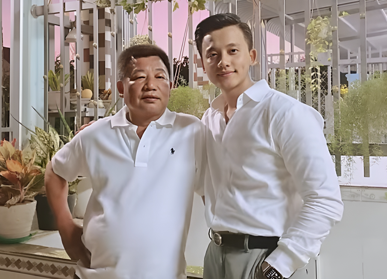 マイ・タイ・フェンと彼女の父親の画像が新しいエピソードに含まれています 