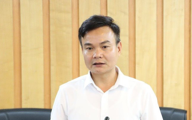 Bắt nguyên giám đốc Trung tâm đào tạo và sát hạch lái xe cơ giới đường bộ ở Lào Cai- Ảnh 2. Bắt phó giám đốc Sở Tài nguyên và Môi trường tỉnh Lào Cai