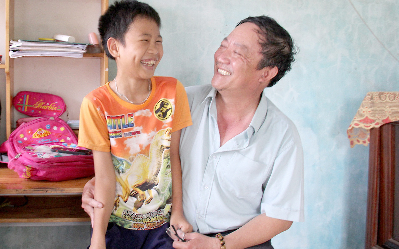 Đạo Thầy Trò - Kỳ 5: Thầy cô ơi, chúng em đã về đây!- Ảnh 2. Đạo Thầy Trò - Kỳ 4: Người thầy thương trò như con mình