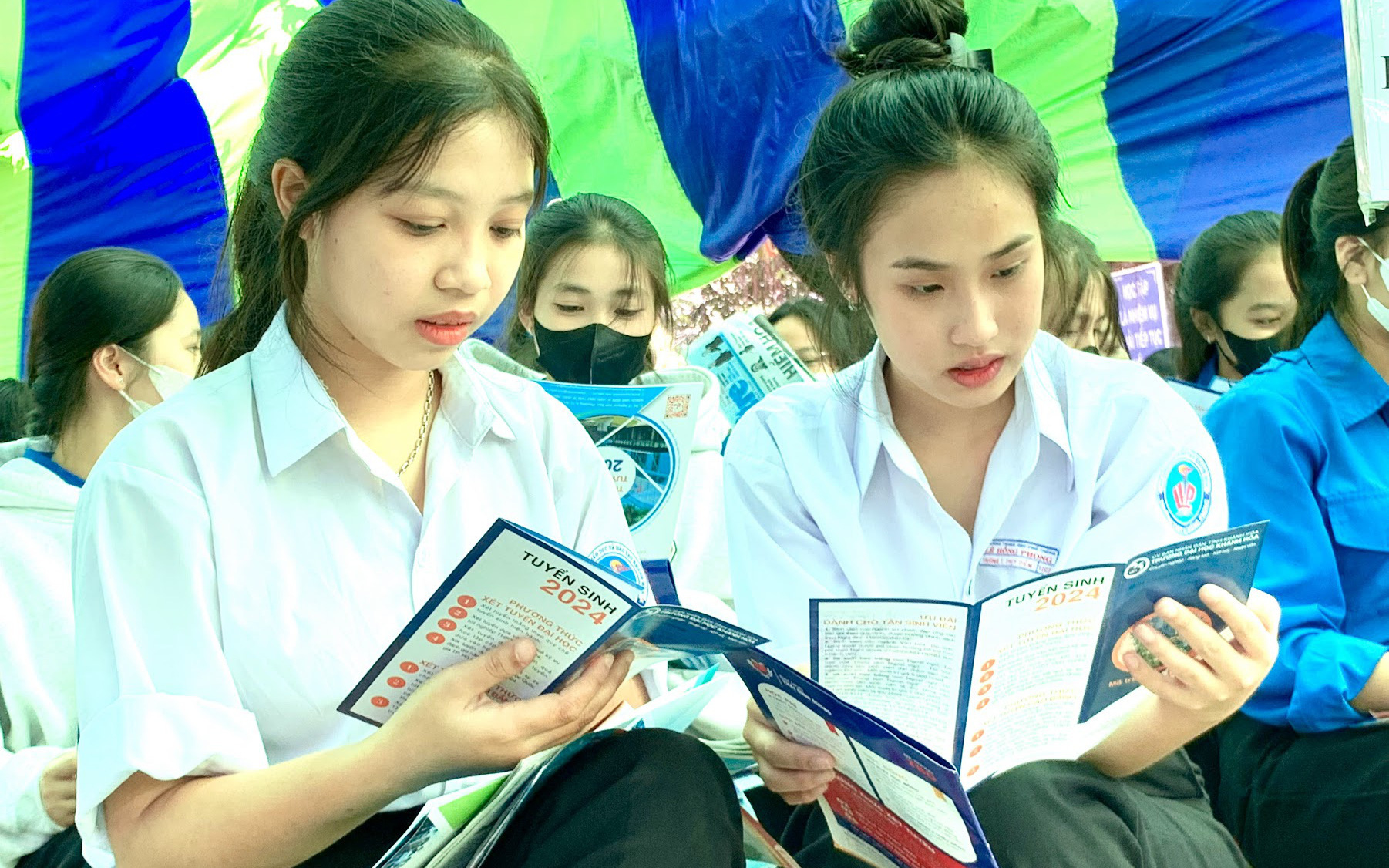 Đại học Quốc gia TP.HCM bắt đầu mở cổng đăng ký thi đánh giá năng lực- Ảnh 2. Chỉ 32% trúng tuyển nhập học, Đại học Quốc gia TP.HCM vẫn dành nhiều chỉ tiêu đánh giá năng lực