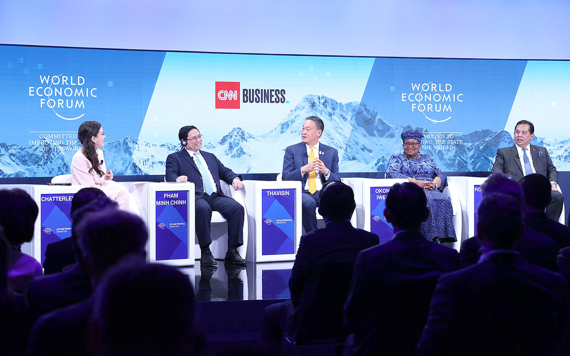 Việt Nam có thể tham gia định hình các giải pháp toàn cầu- Ảnh 2. Davos và nhiều kỳ vọng dành cho Việt Nam