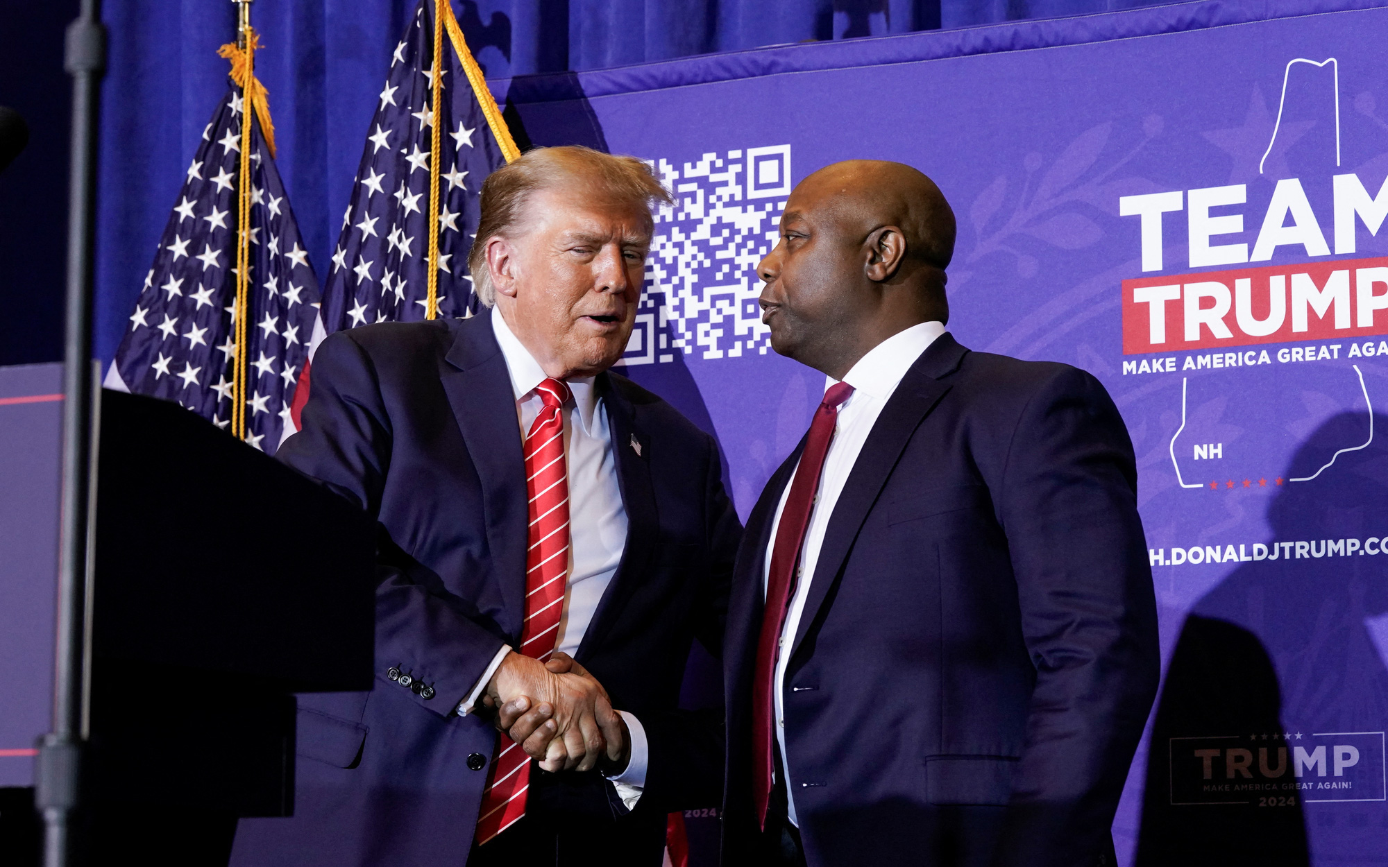 179 nghị sĩ Đảng Cộng hòa bênh vực ông Trump trước Tòa tối cao- Ảnh 3. Được đồng minh của đối thủ ủng hộ, ông Trump thuận lợi tại New Hampshire