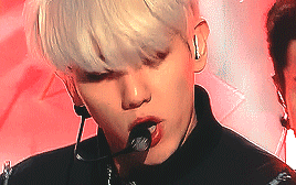 Baekhyun, thành viên nổi tiếng nhất của EXO, sẽ đến TP.HCM vào tháng 4