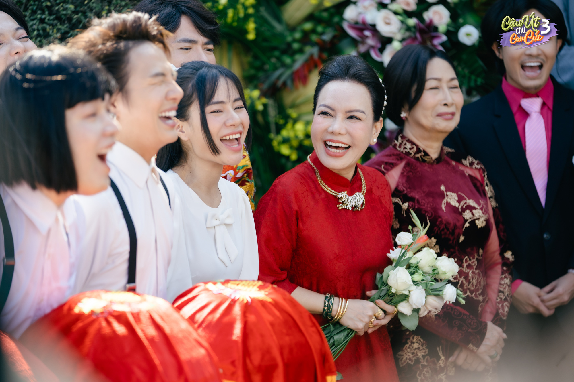 Huỳnh Lập tái hiện cảnh đám cưới Puka trong phim Tết- Ảnh 7.