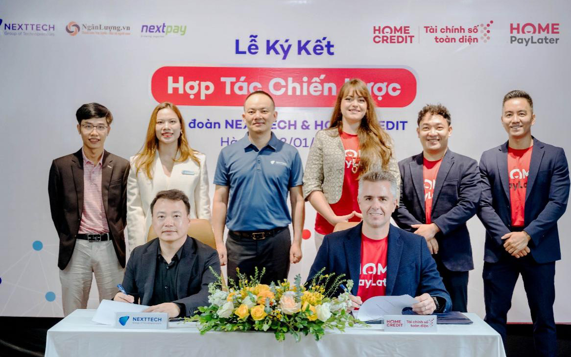 Home Credit Việt Nam công bố Báo cáo phát triển bền vững 2023- Ảnh 2. Home Credit Việt Nam và NextTech ký thỏa thuận hợp tác chiến lược