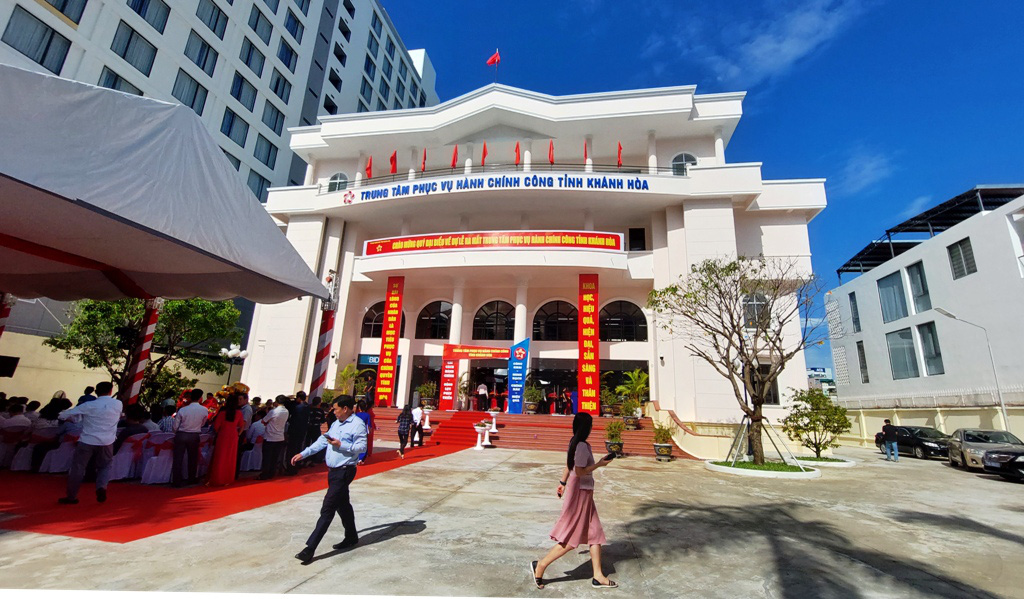 Khánh Hòa: Không được yêu cầu dân bổ sung hồ sơ quá 1 lần, ngăn nhũng nhiễu