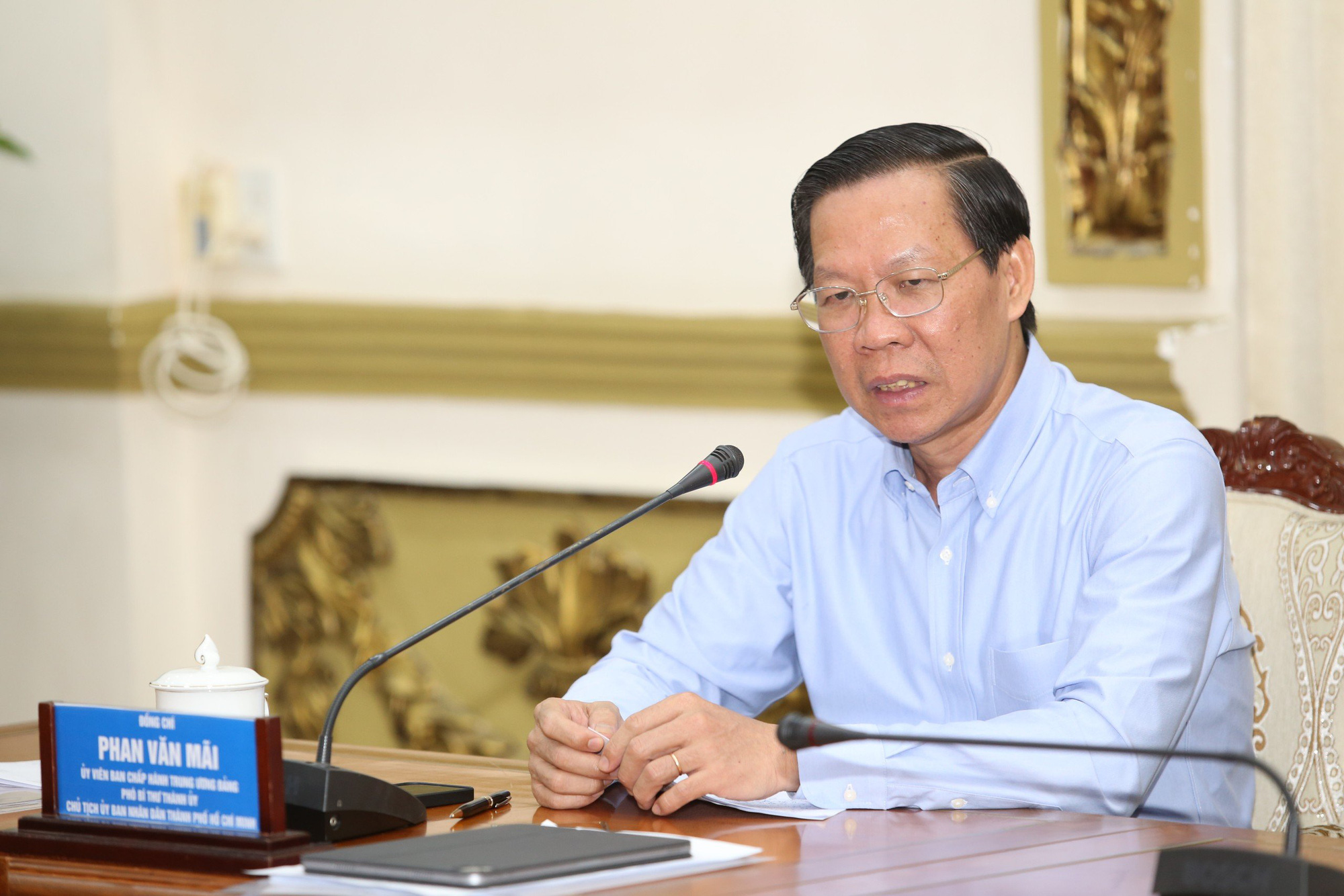 Chủ tịch UBND TP.HCM Phan Văn Mãi chủ trì họp Ban chỉ đạo chuyển đổi số - Ảnh: L.T