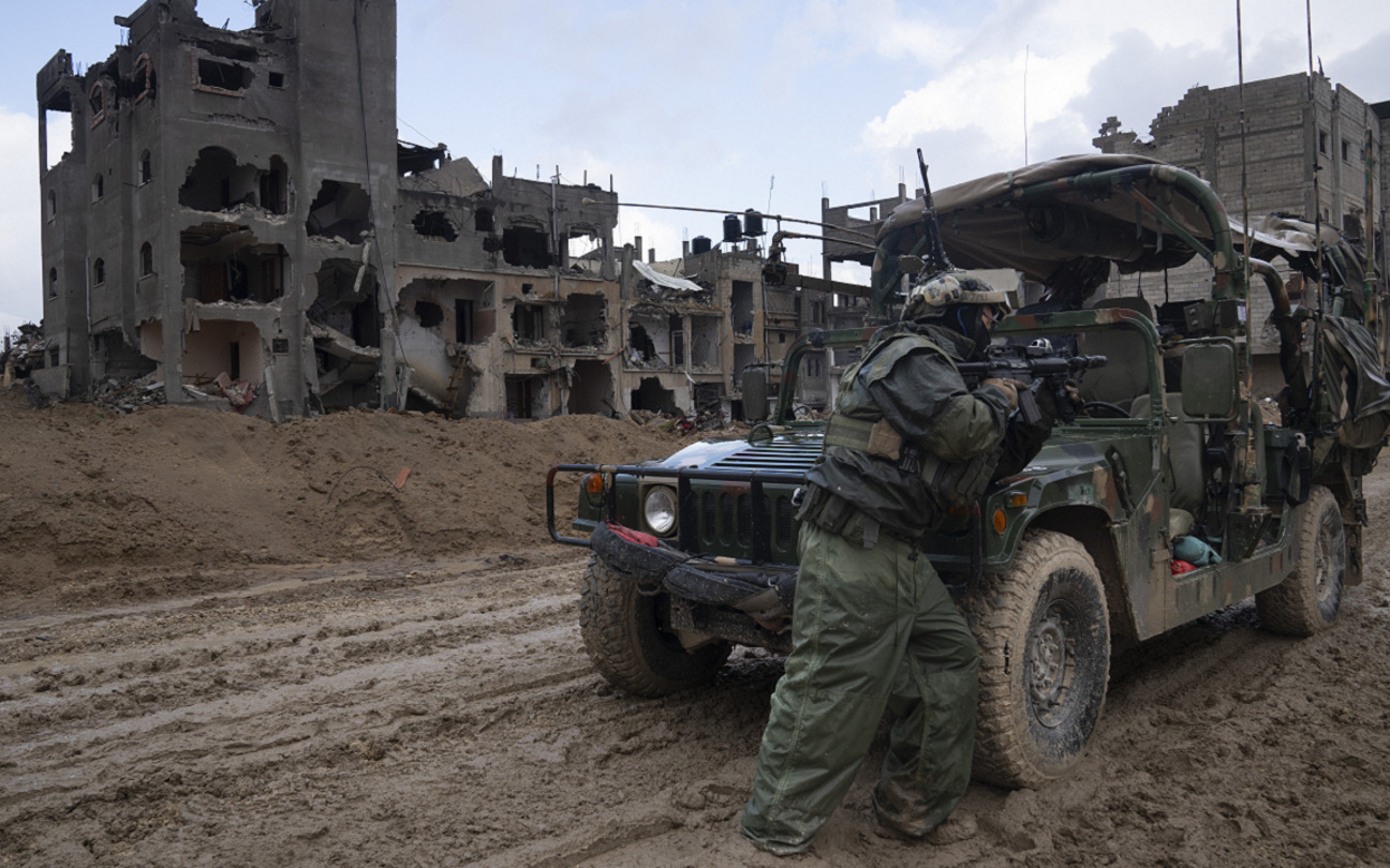 Giải tán xong lữ đoàn Hamas, Israel tiến về cực nam Gaza- Ảnh 2. Quân đội Israel dự đoán chiến sự ở Dải Gaza kéo dài đến 2025