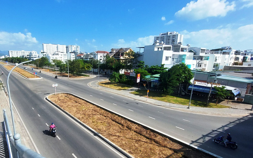 Dân kêu ‘đường kết nối thẳng’ ở Nha Trang xé ngang khu dân cư mới hình thành